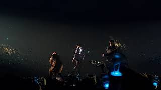 181124 Highlight Outro concert - 제발 날 내버려 둬 (Leave me alone)