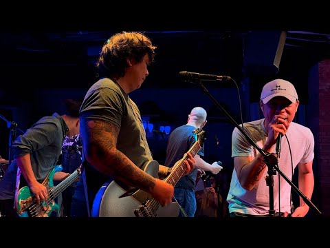 THIS GUYS IN LOVE WITH YOU PARE - Parokya Ni Edgar Live @ 12 Monkeys 01.27.2025