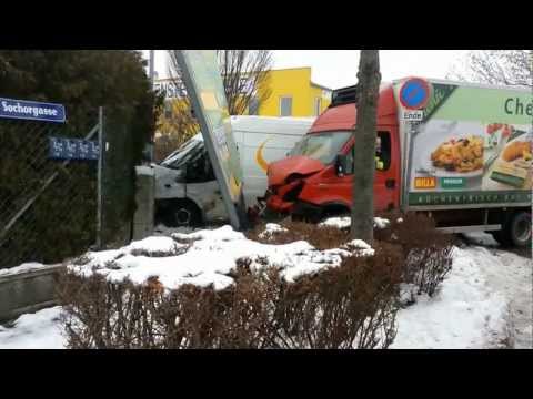 T2 Menschenrettung IZ Traiskirchen Süd, LKW Unfall 23.01.2013