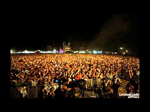 Kura vs Showtek vs Sebastian Ingrosso - Blackmail Reload to Bouncer (J&B mashup)