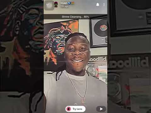 See where Stonebwoy placed the photo of his mom