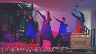 I Know Who I Am (SINACH) - Coreografia SARAI Ministério de Dança