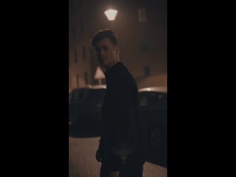 Louis Held - You don't give a F*** (Vertical Performance Video)