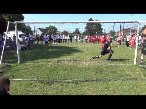 Elődöntő: Tápiószecső FC -- Montivilliers: 0-0 (4-2 büntetőkkel)