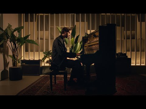 Aden Foyer - The Ballet Girl (Adagio)