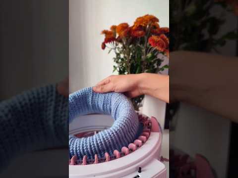 Вязальная машина и осеннее настроение #knitting #sentro #knittingmachine #hobby #shorts #cozyvlog