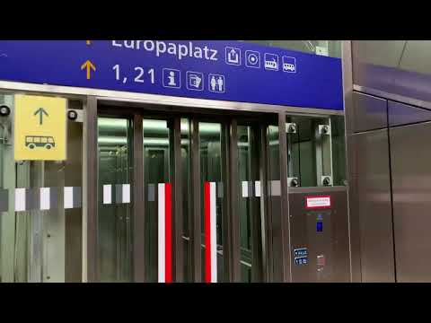 1992 Thyssen (mod. 2020 ThyssenKrupp) holeless hydraulic elevator @ Graz Central Railway Station, AT