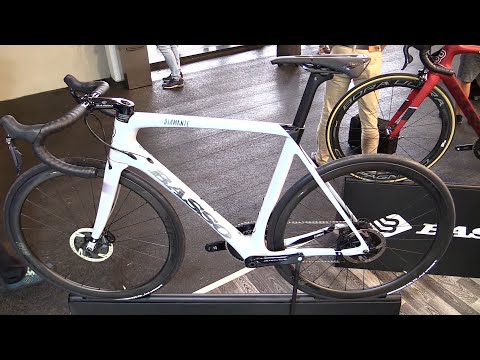 Basso Diamante Road Bike Walkaround Tour - 2020 Model