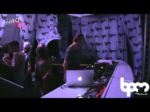 Marco Carola @ The BPM Festival Mexico 2014 (playing Jesus Soblechero - Little Helper 97-6)