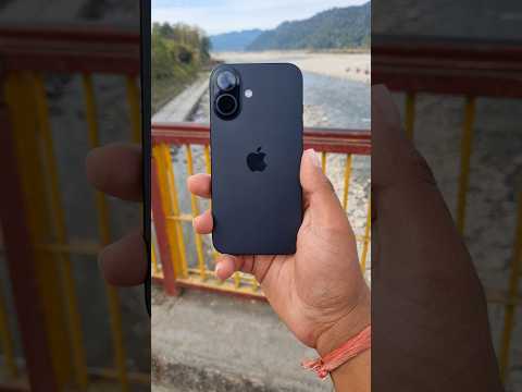 iPhone 16 Camera 0.5x vs 1x Photo