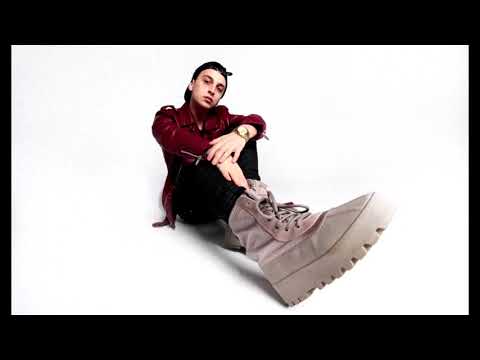 Thomas Mraz x Yanix – Когда Она Проходит