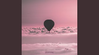 מתחיל לזוז Lyrics English Translation