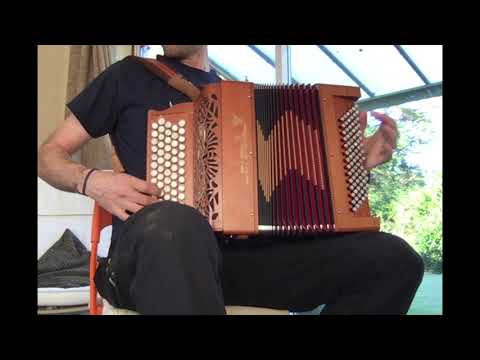 The Musical Priest (Irish Reel on C System Chromatic Button Accordion)