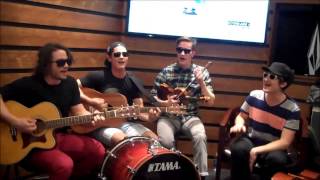10 Latka - Young Volcanoes (Fall Out Boy Cover) Live at Volcom