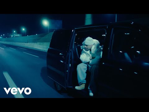 Young Cister, Kreamly - QLOO* (Video Oficial)