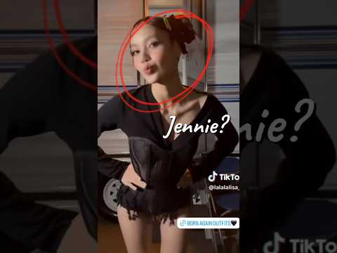 Lisa has represented all members in her born again solo😱💫 #blackpink #lisa