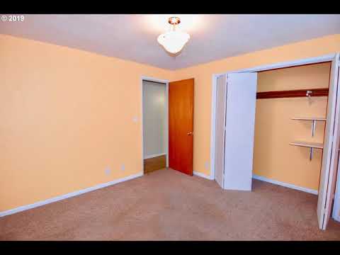 2477 Everett North Bend, OR 97459 - Single Family - Real Estate - For Sale