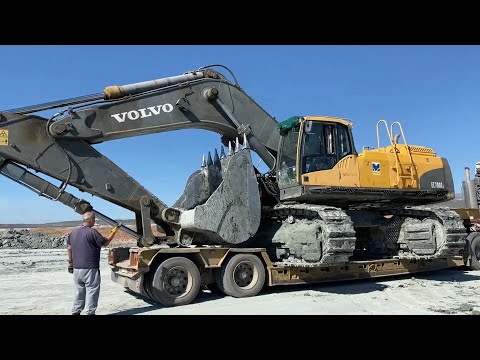 Transporting The Volvo EC700 Excavator By Side - Fasoulas Heavy Transports
