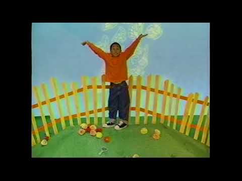 Pat the Bunny - Sing with Me (1999) [VHS]