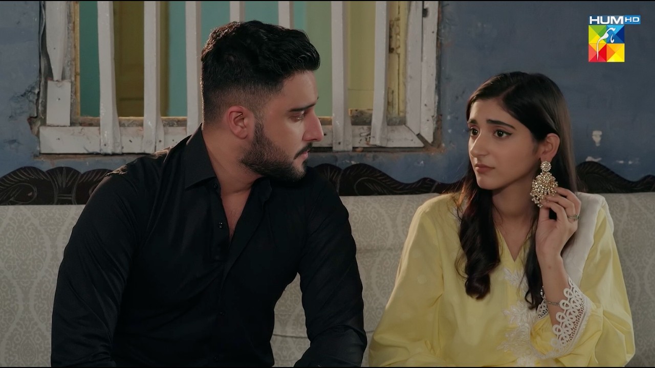 Sameer Ne Biwi Ko Dia Gold Ka Tohfa...! Musafat - HUM TV