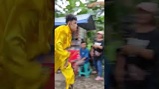Download lagu Di kejar jaranan  lari Upin lari😂#shortvideo #jaranan #ndadi #bantengan mp3