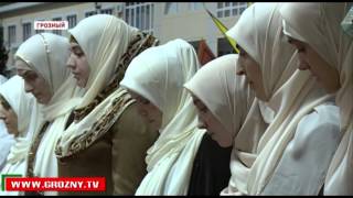 30 выпускников Российского исламского университета получили дипломы о высшем образовании