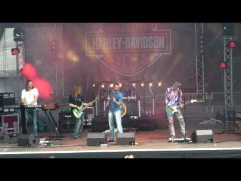 download lagu mp3 mp4 Usbest, download lagu Usbest gratis, unduh video klip Usbest