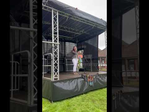 Chelsea Watts singing live @ Knowle West fest 2023