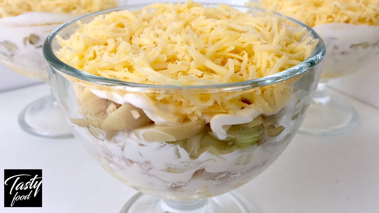 салат с маринованными грибами