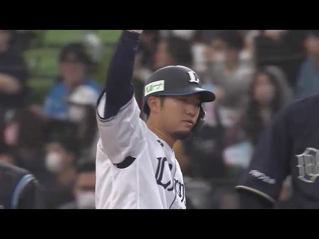 【4回裏】4連打で猛追!! ライオンズ・柘植世那 反撃の狼煙を上げるレフトへのタイムリーヒット!!  2023年4月1日 埼玉西武ライオンズ 対 オリックス・バファローズ