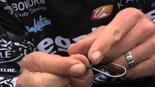 How to tie a Snell Knot with Aaron Martens