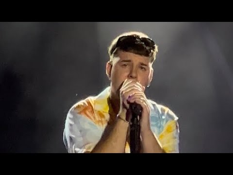 QUEVEDO - Me falta algo - Torrelavega (10/06/23)