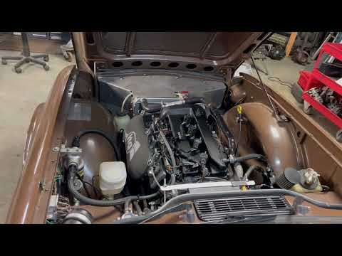 TR6 Restomod Startup