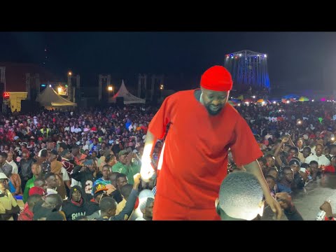 Eddy Kenzo singing NKULOWOOZAKO in Kyotera