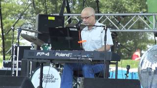 Dan Hill @ Canada Day celebration in Toronto--In Your Eyes--Live 2011-07-01