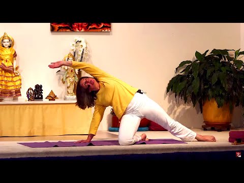 Herzöffnende Mittelstufe mit Katyayani  - Live Yogastunde 16:15 Uhr 04.06.2020