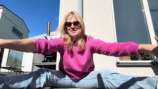 YOGA CLASS! 15 October 26, 15 min daily