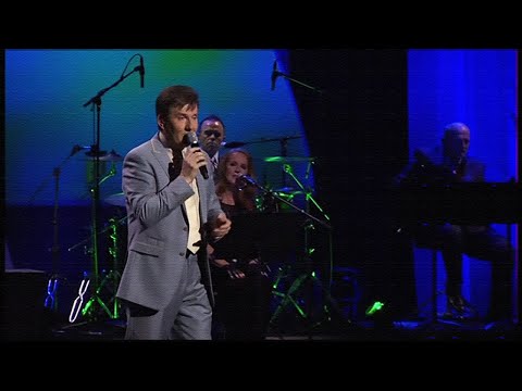 Daniel O'Donnell - The Fields Of Athenry (Live at The Macomb Center, Michigan)