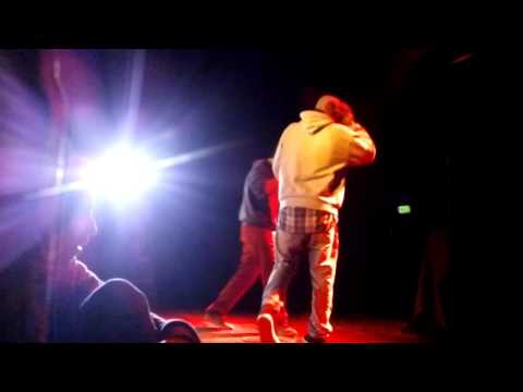 Bruce Luis VS Mc Ya -Replica-  -Uniendo Zonas Pringles -