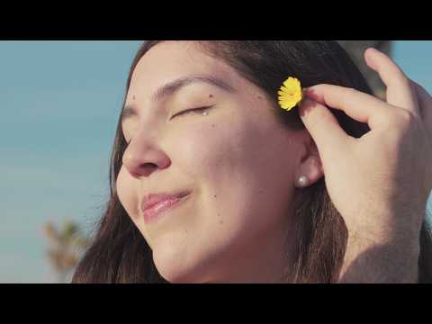 Videoclip Por si se me olvida de Issabella Siret