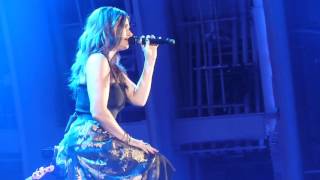 IDINA MENZEL Covers Joni Mitchell&#39;s RIVER at the HOLLYWOOD BOWL