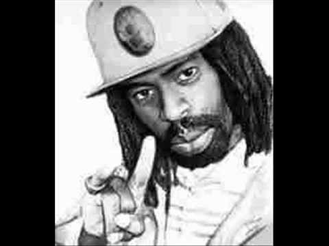 PLAYAS ONLY LIVE ONCE-BY-YOUNG DELL FT- JAYCAT - (Steve-O ON THE BEAT)