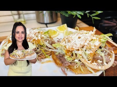 TOSTADAS ESTILO JALISCO CON CARNE  DESHEBRADA