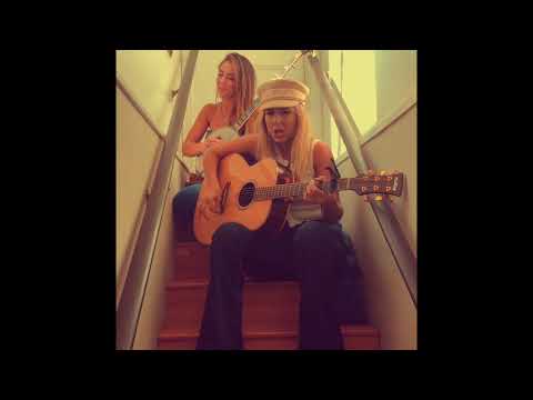 Mule Skinner Blues - Nik and Sam