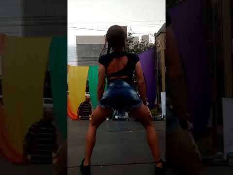 Dreg quem Ana kiffer performance parada pela diversidade cascavel PR