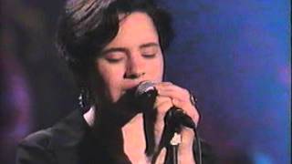 10,000 Maniacs   What's the Matter Here