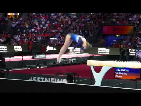 Aline Friess - poutre - finale CG Stuttgart