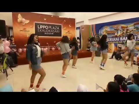 Weki Meki웨키메기 (Fantastic+I Don't Like Your Girlfriend) cover by Tony Moly Dance Cover