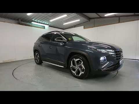 Hyundai Tucson 2WD Executive Plus HEV Auto w.2 To - Image 2