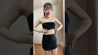 服が脱げそでぬげ、、？【tiktok】